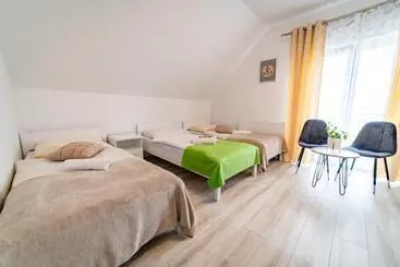 Majatalo Pokoje Na żurawiej 10
