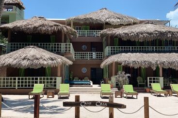 فندق Caye Casa