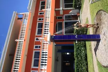 هتل Sabas Beach Resort