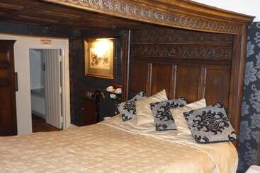 호텔 The Leather Bottle Ltd