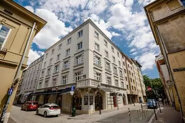 アパートホテル Saint Thomas Corner   By Upstairs