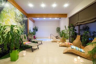 تختخواب و صبحانه Balia Spa & Wellness