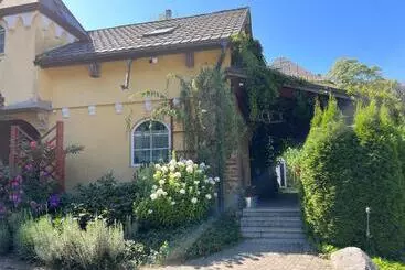 Bed and Breakfast Dwór Boratyn