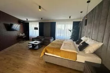 Aamiaismajoitus (B&B) Platinum