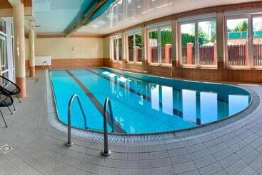 تختخواب و صبحانه Promes Mielno