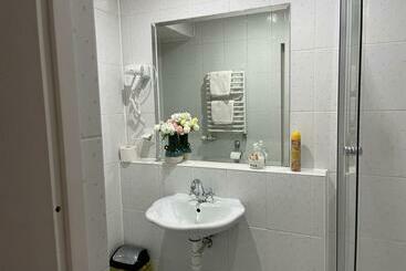 민박 Villa Dudziak