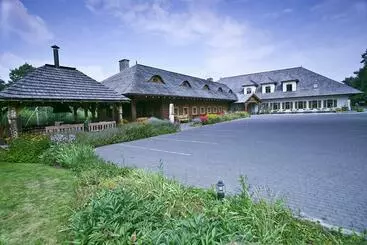 ホテル Lipowy Gościniec