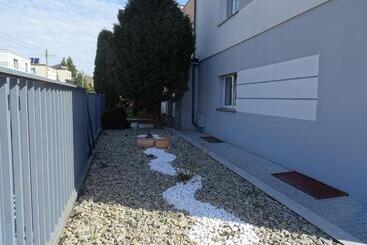 پانسیون Villa Eleven