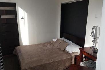 בית מלון כפרי Bristol