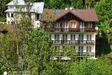 استراحتگاه Willa Jasna