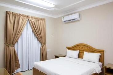 Al-muteb Suites Khreis