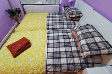 مبيت وإفطار Private Room In Coventry