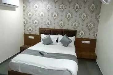 Hôtel S G,vadodara