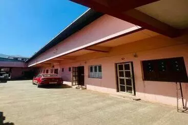 Majatalo Hostel Sant Niwas