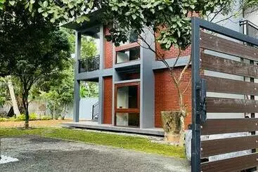 Huoneistohotelli Coastal Hideaway