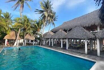 هتل Paseo Del Sol