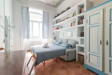 پانسیون Room 34   The House Of Travelers