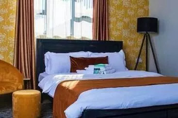 تختخواب و صبحانه Ascentia Bnb