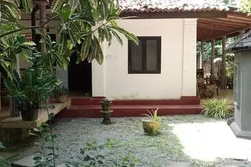 پانسیون Rock House