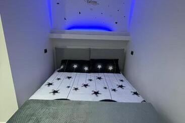 پانسیون Room Nicol