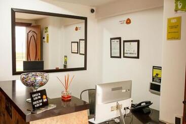 هتل Agata Boutique Pinares Pereira