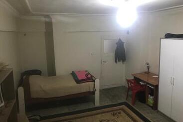 پانسیون House