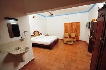 Resort The Lake By Maat Hotels