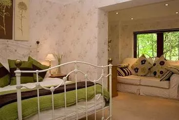 Bed and Breakfast Riverside Lodge Gardens