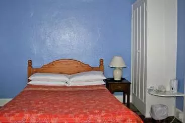 Bed and Breakfast The Bent Arms