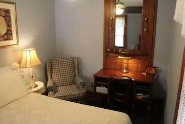 Bed and Breakfast Victorian Rose Garden