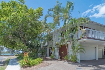 公寓 Noosa Outrigger Beach Resort