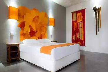 پانسیون La Tonnelle Guest House