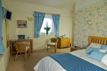 بنسيون Throapham House