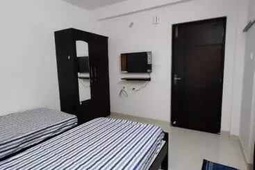 هتل Alohaa Homestel