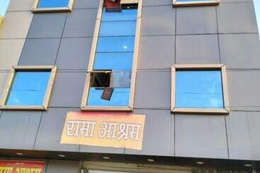 Rama Aashram Hotel By Wb Inn
