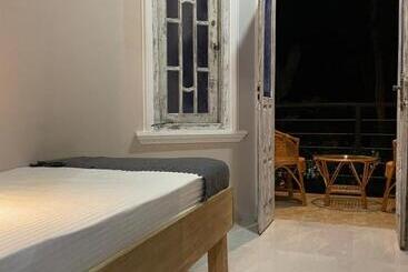 Habibi Hostel & Restaurant