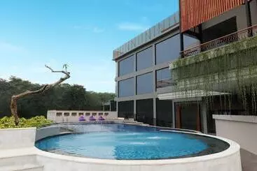 Fox Harris Hotel & Convention Banjarnegara