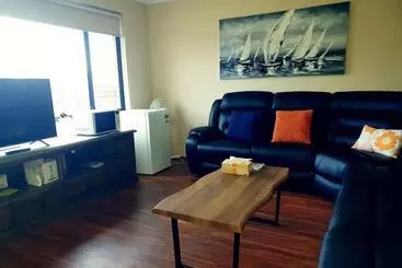 Pension Dalyellup Private Guest House Unit