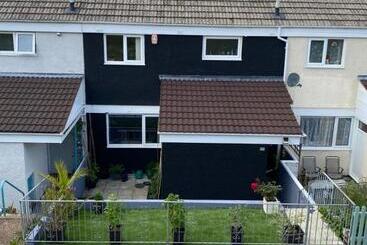 پانسیون Southway Double Room Near Derriford