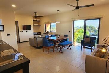 Aparthotel Suites Lomboy & Plaza