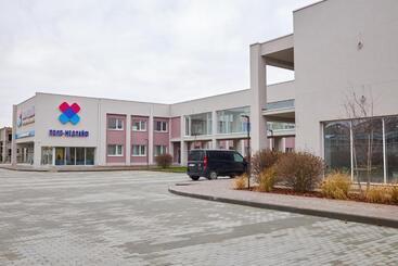 Szálloda спа готель поло медлайф