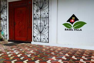 Hotel Basel Villa