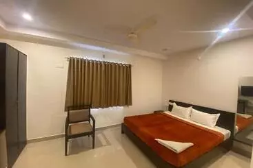 Hotel Shloka Residency