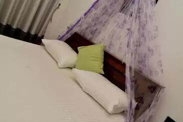 Pensión Kosi Giggles Resort