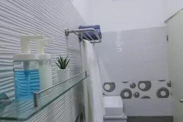 پانسیون Tropica Thoddoo Inn, Maldives