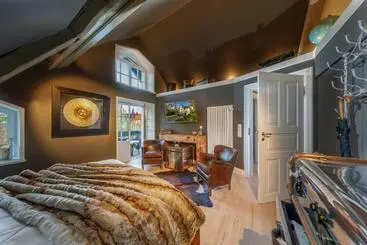 Majatalo Villa Ottilienruh Spitzweg Suite