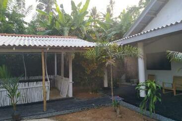 Bed and Breakfast Coastal Gate Villa