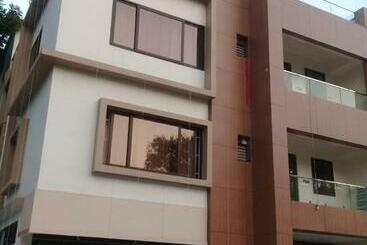 בית מלון כפרי The Golden Sand