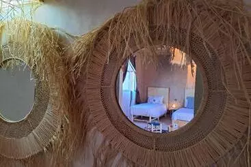 تختخواب و صبحانه Riad Dar Tiziri