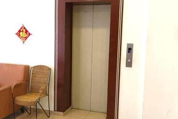 Mrc Hotel Melaka Raya